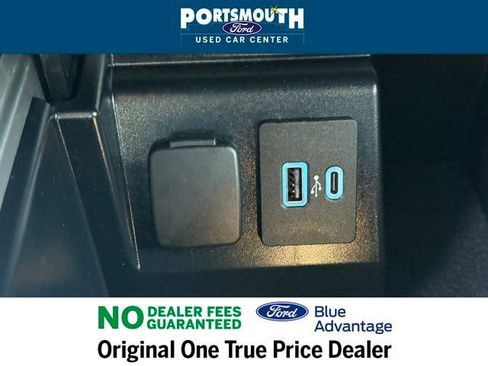 Used 2022 Ford Explorer XLT w/ Equipment Group 202A image 17