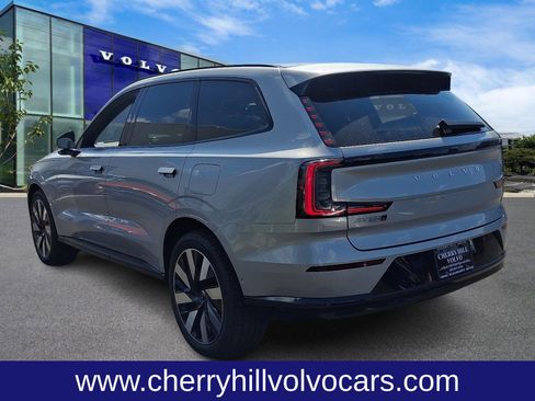 New 2025 Volvo EX90 Ultra image 4