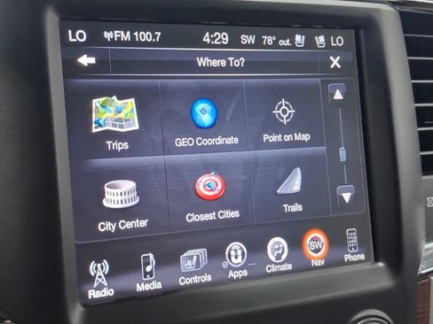 Used 2017 RAM 1500 Laramie w/ Convenience Group AWD/4WD image 40