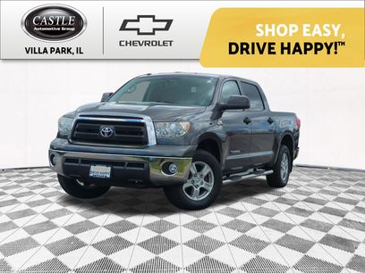 Used 2011 Toyota Tundra 4x4 CrewMax w/ SR5 Pkg