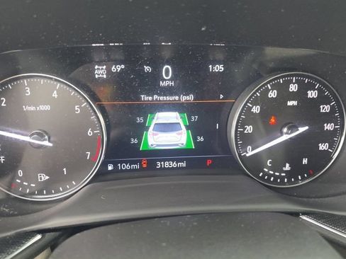 Used 2023 Buick Envision Essence AWD/4WD image 13