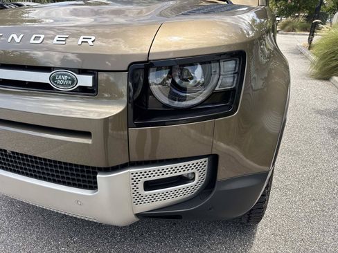 Certified 2025 Land Rover Defender 110 S AWD/4WD image 9