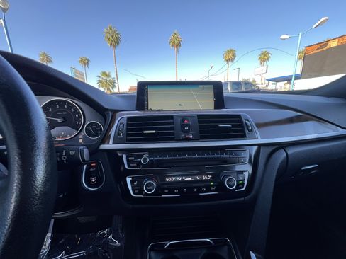 Used 2016 BMW 328i xDrive Sedan image 12