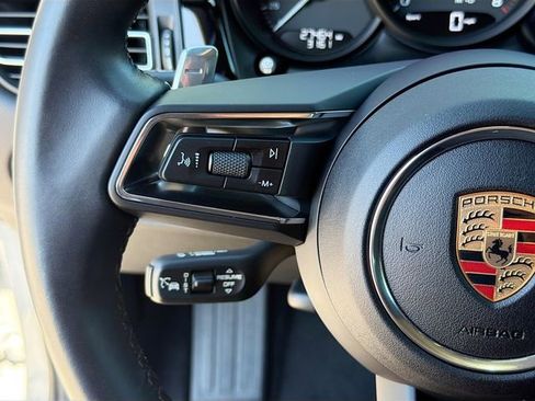 Used 2023 Porsche Macan Turbo AWD/4WD image 37