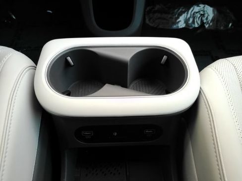Used 2023 Hyundai Ioniq 5 SEL RWD image 45