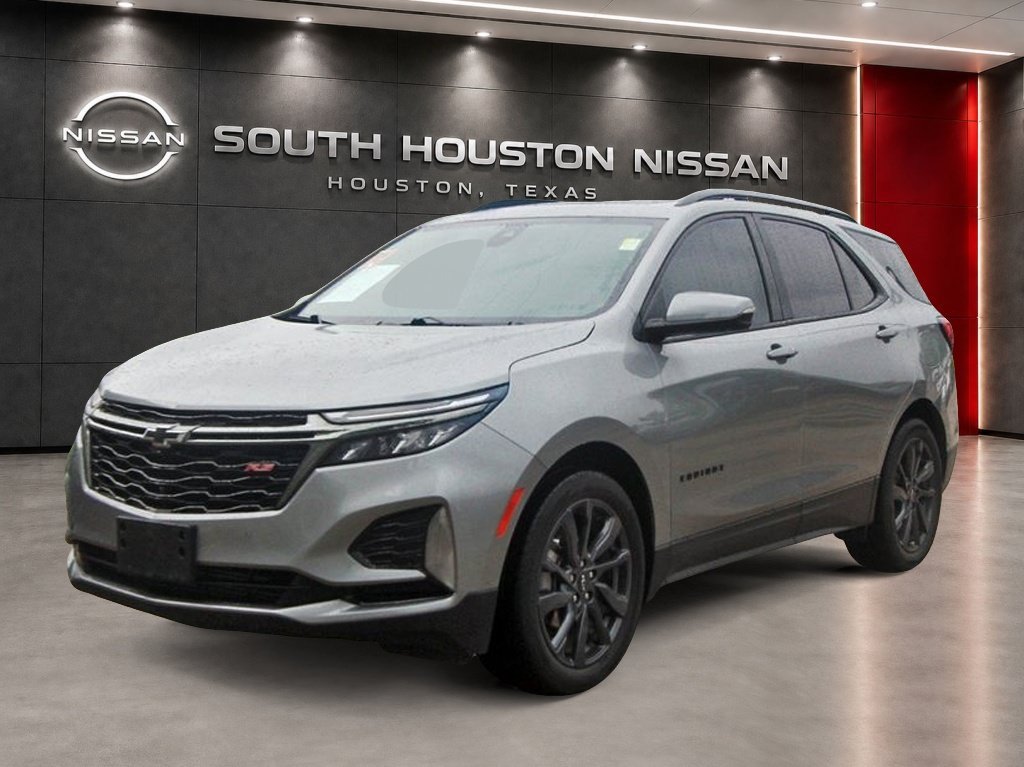 Used 2023 Chevrolet Equinox RS w/ RS Leather Package FWD image 2