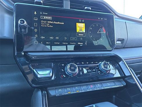 Used 2025 GMC Sierra 1500 AT4 w/ AT4 Premium Package image 22