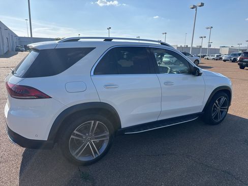 Used 2022 Mercedes-Benz GLE 350 image 2