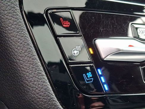 Used 2022 Ford Explorer ST w/ Equipment Group 401A image 26