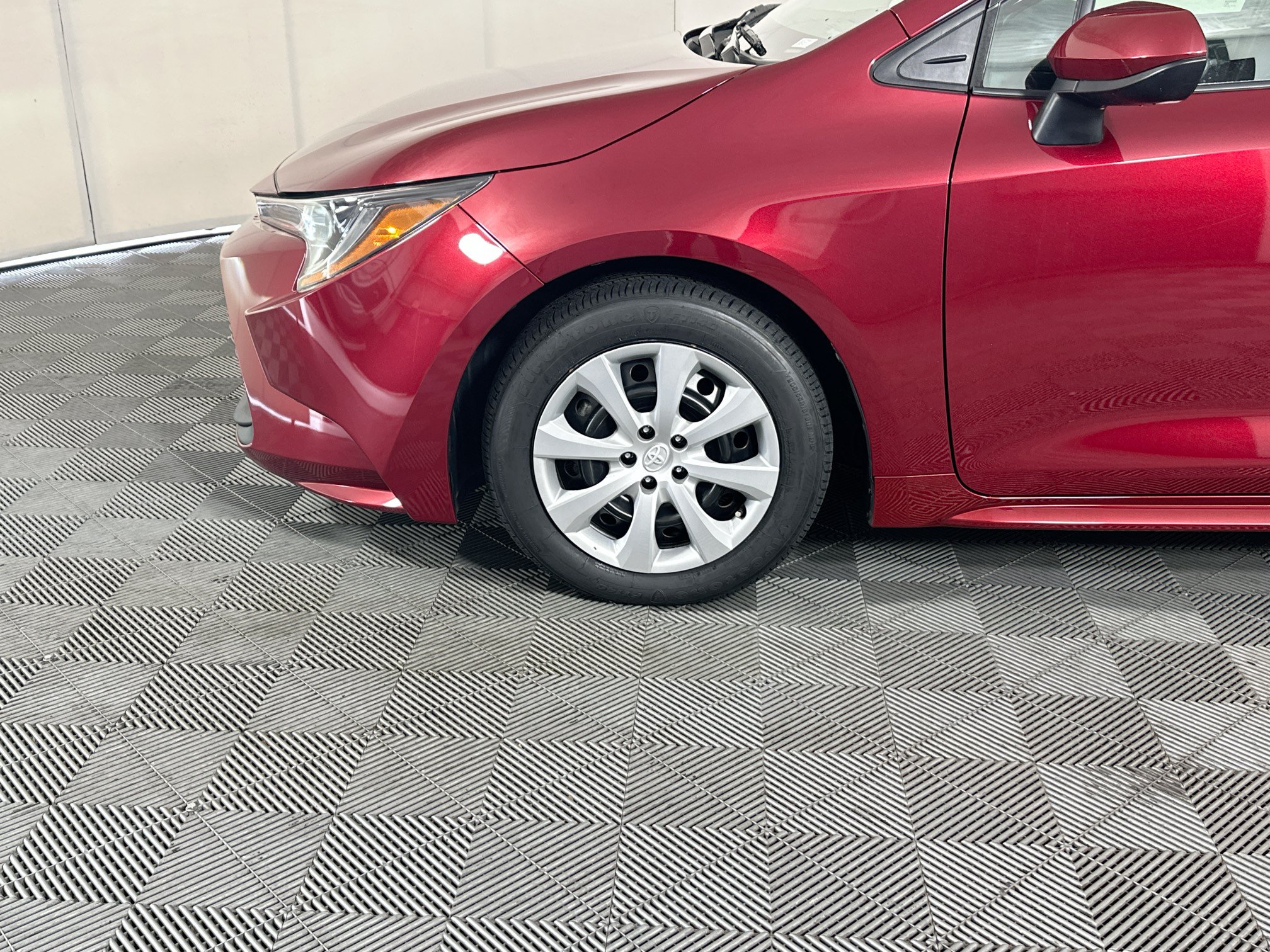 Certified 2024 Toyota Corolla LE FWD image 11