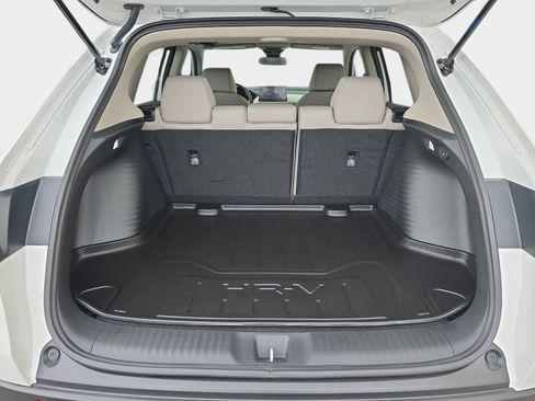 Used 2026 Honda HR-V LX image 14