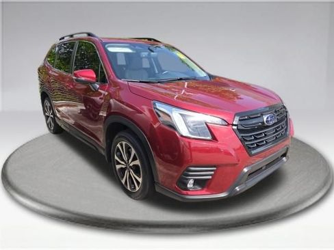 Used 2024 Subaru Forester Limited AWD/4WD image 3