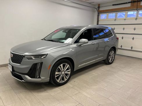 Used 2024 Cadillac XT6 Premium Luxury FWD image 10
