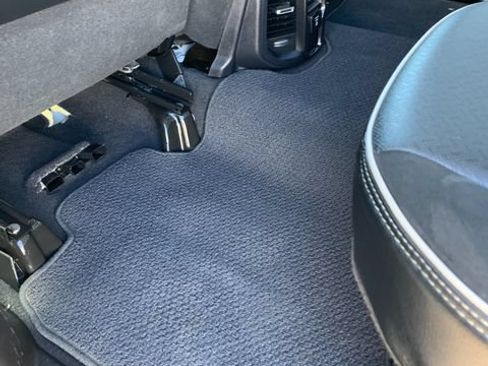 Used 2024 RAM 2500 Laramie w/ Safety Group AWD/4WD image 18
