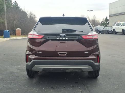 Used 2023 Ford Edge SEL w/ Convenience Package image 5