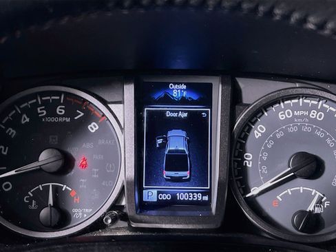 Used 2021 Toyota Tacoma TRD Sport RWD image 22