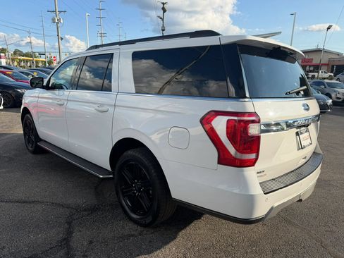 Used 2020 Ford Expedition Max XLT w/ Equipment Group 202A AWD/4WD image 3