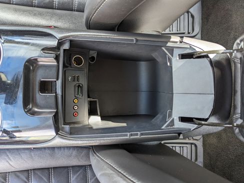 Used 2014 Ford Fusion Energi SE w/ Driver Assist Package image 27