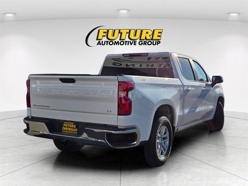 Used 2021 Chevrolet Silverado 1500 LT image 4
