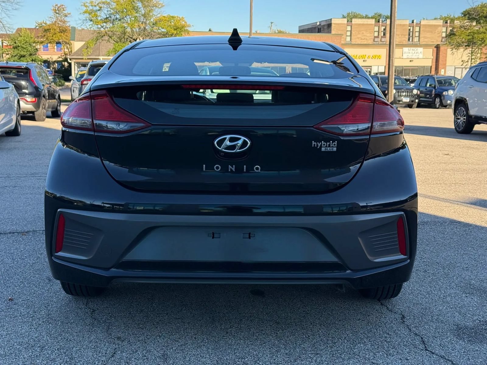 Used 2018 Hyundai Ioniq Blue FWD image 6