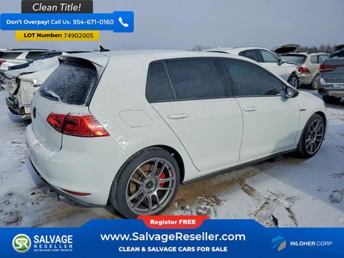 Used 2017 Volkswagen Golf 4-Door image 4