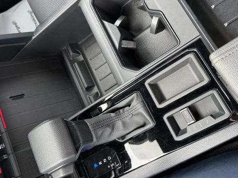 Certified 2025 Toyota Tundra SR AWD/4WD image 18