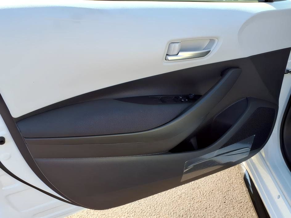 New 2026 Toyota Corolla SE FWD image 8