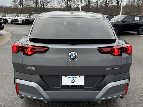 Used 2026 BMW X2 xDrive28i w/ Technology Package AWD/4WD image 9