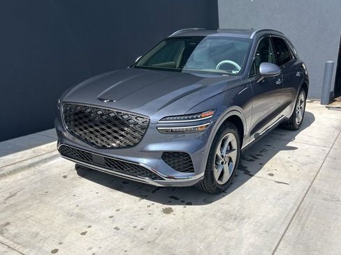 New 2026 Genesis GV70 2.5T Advanced image 1