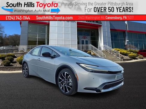 New 2026 Toyota Prius Plug-In Hybrid FWD image 1