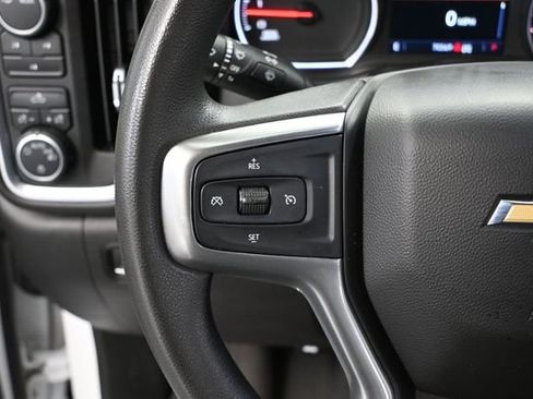 Used 2022 Chevrolet Silverado 2500 LT AWD/4WD image 30