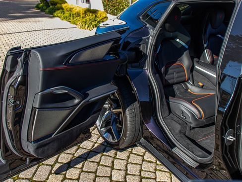 Certified 2025 Ferrari Purosangue image 58