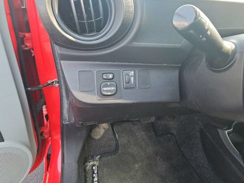 Used 2014 Toyota Prius C Two FWD image 20