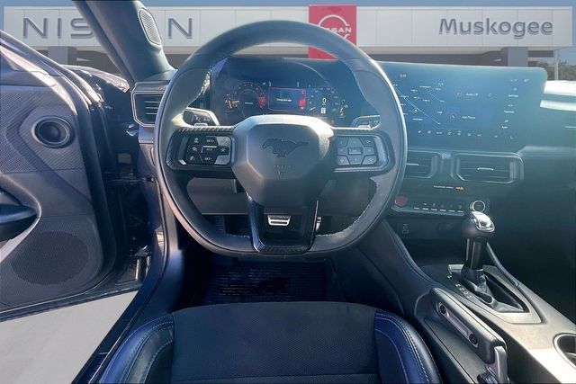 Used 2025 Ford Mustang Dark Horse RWD image 8