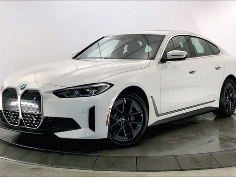 Used 2023 BMW i4 eDrive40 w/ Premium Package RWD image 10