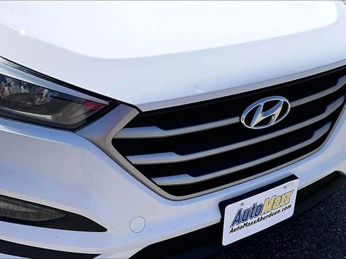 Used 2018 Hyundai Tucson SEL AWD/4WD image 34