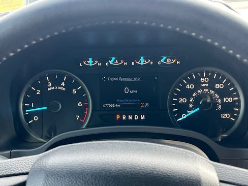 Used 2018 Ford F150 XLT w/ Equipment Group 302A Luxury AWD/4WD image 34