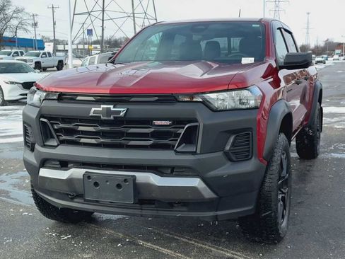 Used 2023 Chevrolet Colorado Trail Boss w/ LPO, Dark Essentials Package image 7