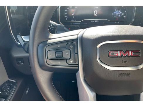 Used 2023 GMC Sierra 1500 SLT w/ SLT Premium Plus Package AWD/4WD image 20
