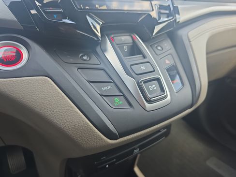 Used 2018 Honda Odyssey EX-L image 25