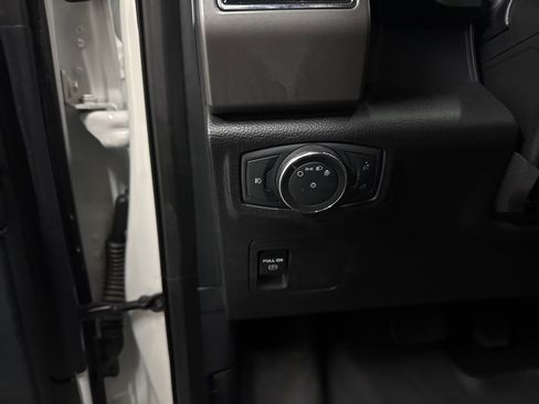 Used 2020 Ford Expedition XLT w/ Equipment Group 201A image 35