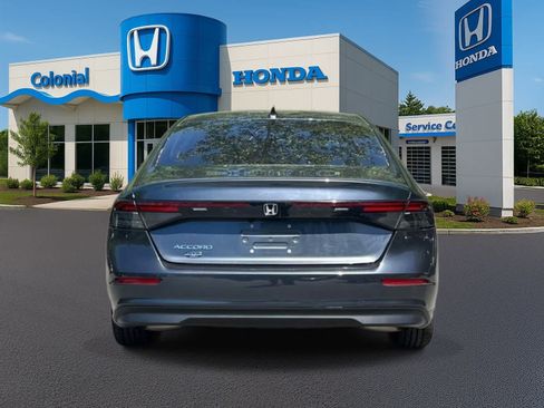 Used 2024 Honda Accord EX image 5