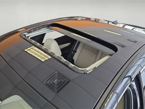 Used 2022 MAZDA MAZDA3 s image 29