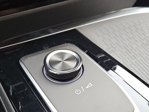 New 2026 Buick Enclave Preferred w/ Power Package image 39