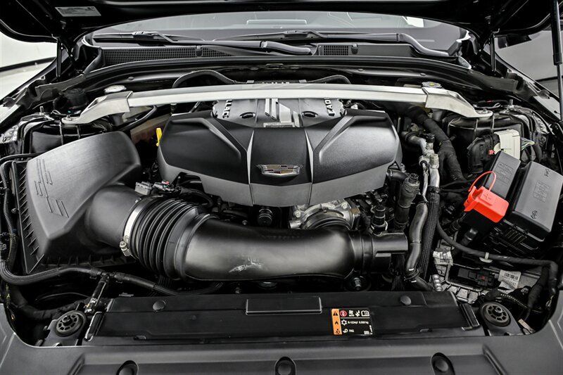 Used 2024 Cadillac CT5 V Blackwing w/ Carbon Fiber Package 2 RWD image 13