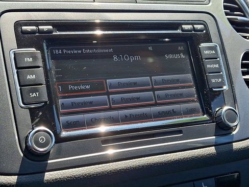 Used 2015 Volkswagen Tiguan SE AWD/4WD image 17