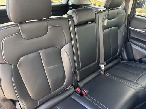 Used 2022 Jeep Grand Cherokee Limited image 26