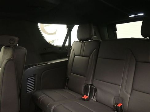 New 2026 Chevrolet Suburban RST w/ Advanced Technology Package image 9