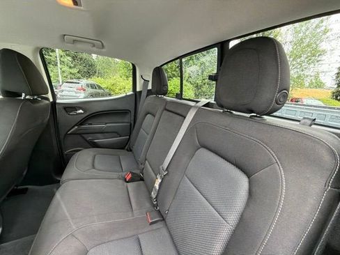 Used 2022 Chevrolet Colorado LT w/ Safety Package AWD/4WD image 27