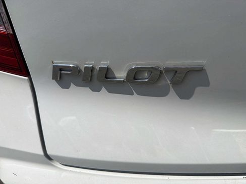 Used 2020 Honda Pilot EX image 15